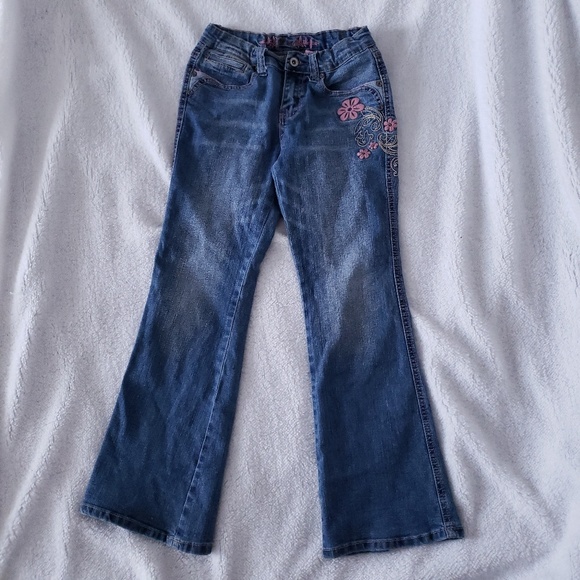 Mudd Floral Stitched Stretch Bootcut Jeans size 10 - Picture 1 of 6